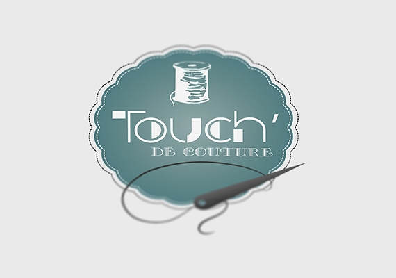 Création de logos pour Touch de couture, une petite société de création de sac, sacoches, coussins, peluches personnalisés